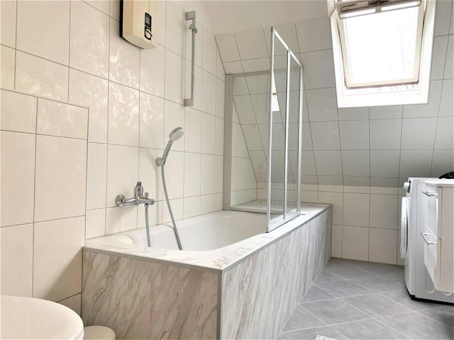 Uni-Klinikum- Zentrale Lage Von Holsterhausen Apartment Essen Ngoại thất bức ảnh
