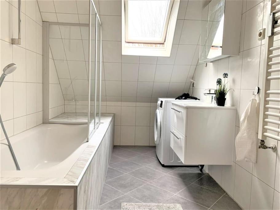 Uni-Klinikum- Zentrale Lage Von Holsterhausen Apartment Essen Ngoại thất bức ảnh